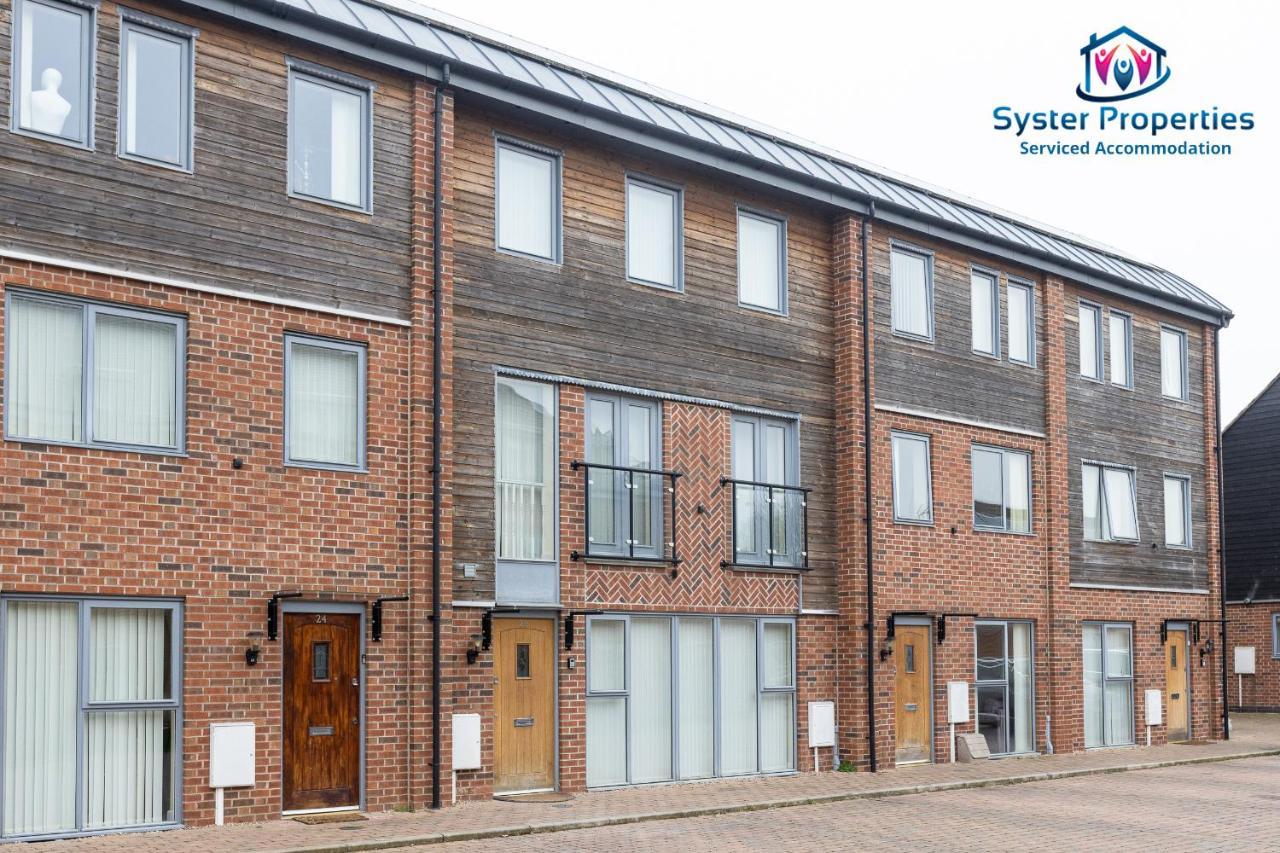 Syster Properties Serviced Accommodation Leicester 5 Bedroom House Glen View Dış mekan fotoğraf