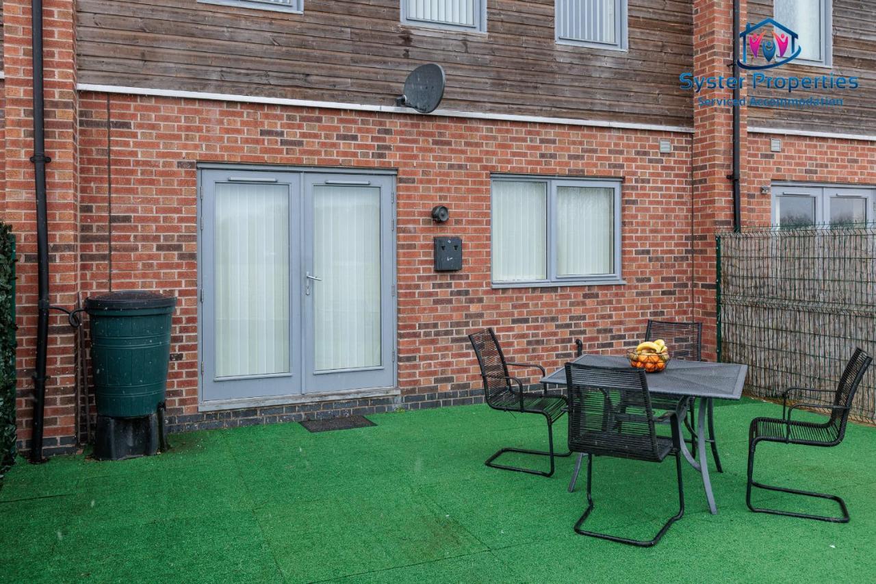Syster Properties Serviced Accommodation Leicester 5 Bedroom House Glen View Dış mekan fotoğraf